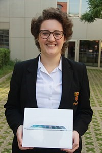 Amy MacKenzie photo.